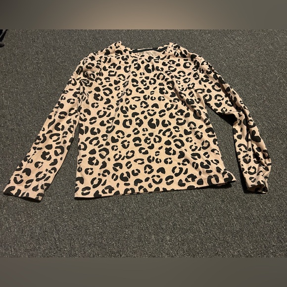 Cat and jack leopard long sleeve - Picture 1 of 2